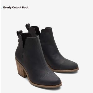 TOMS Everly Cutout Boots